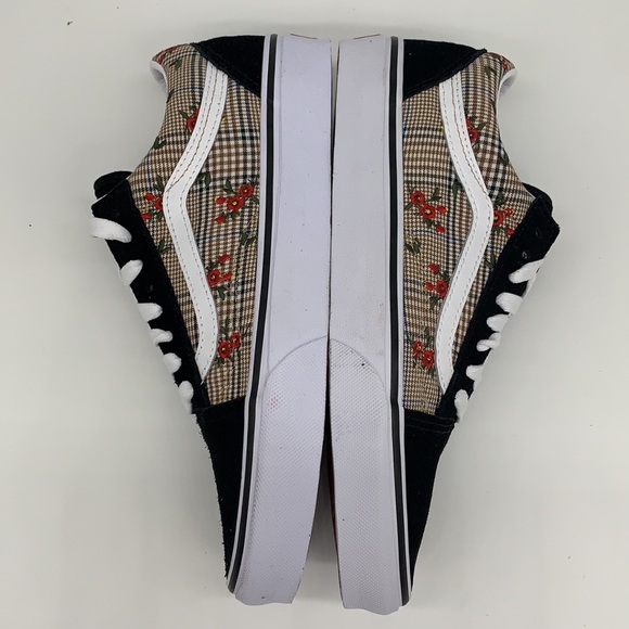 Old SKOOL - Picture 2 of 13